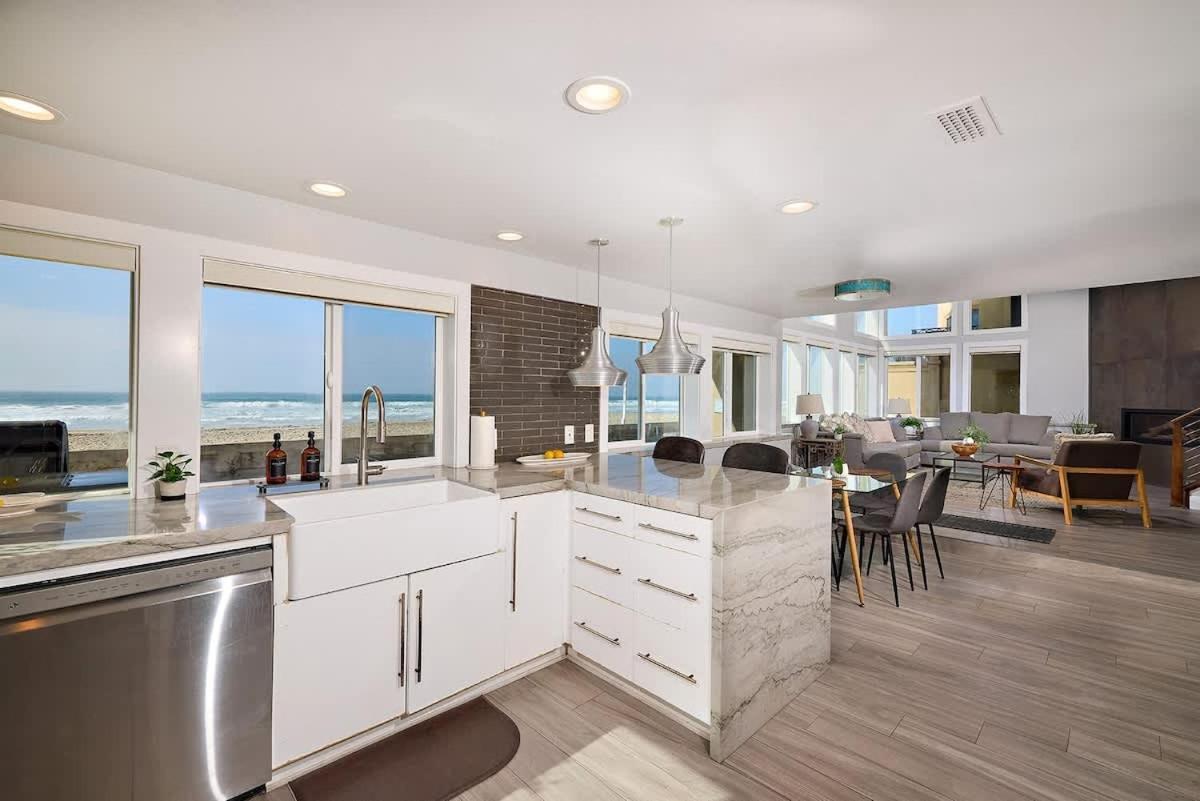 Ocean Front Walk Villa ซานดิเอโก ภายนอก รูปภาพ